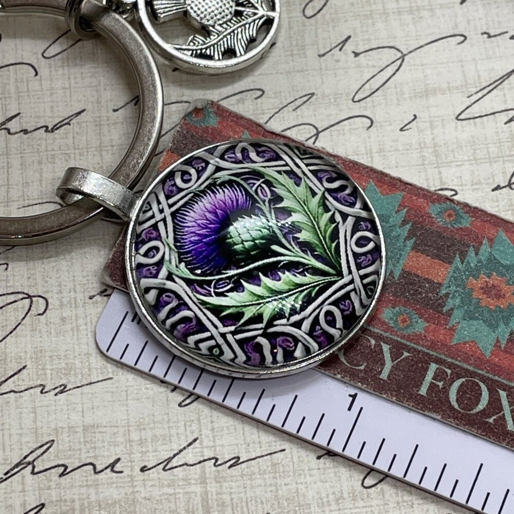 Scottish Thistle Keychain Key Claddagh Heart Gift Box Necklace Irish Crown New - Picture 12 of 16